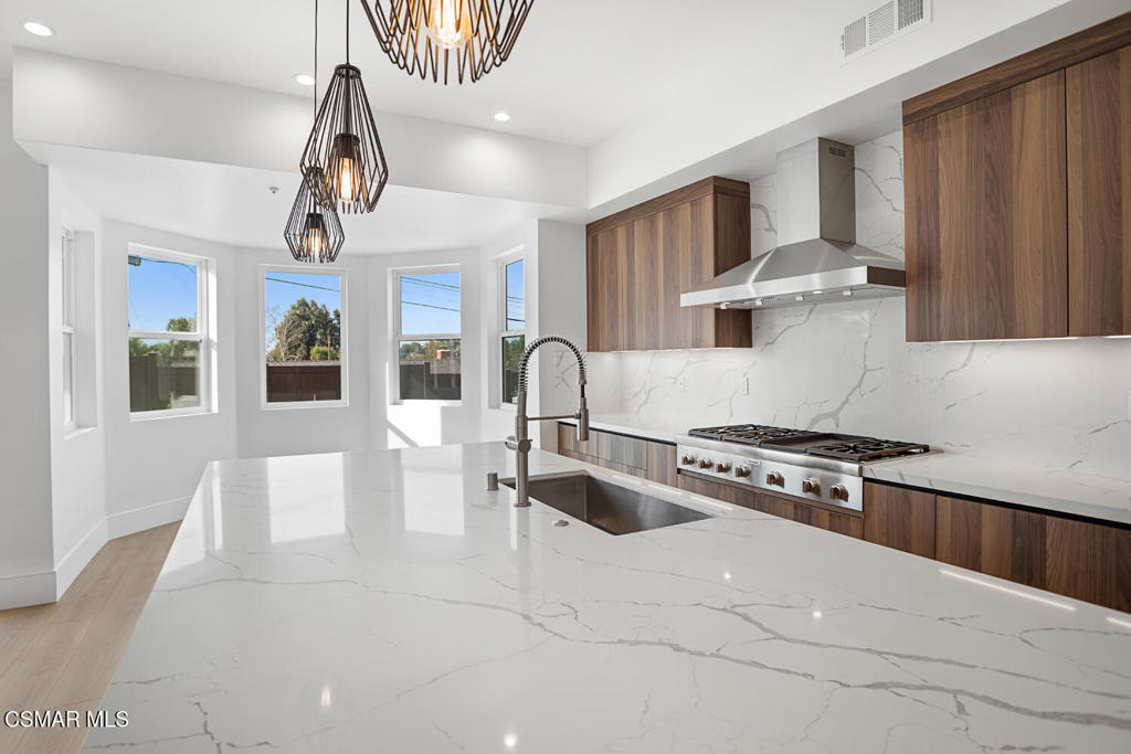 Unknown-999 - Residential