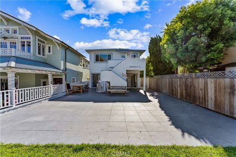 Photo of 400 17th Street, Manhattan Beach, CA 90266 (MLS # PW24197344)