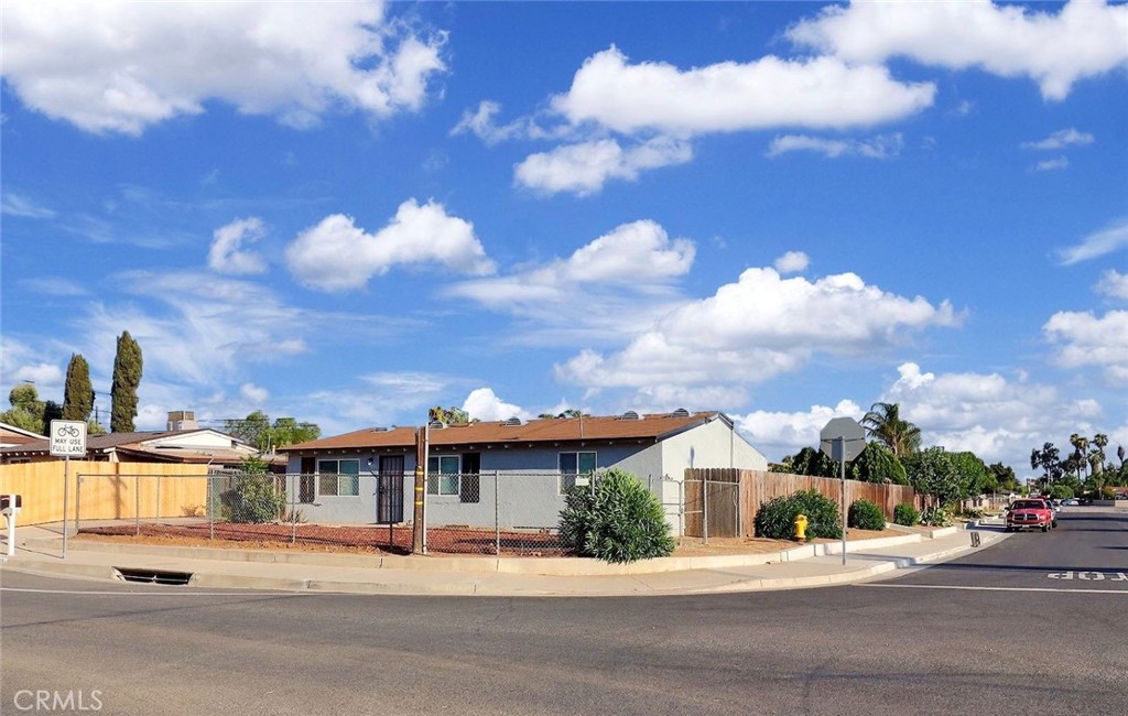 Welcome to 22265 Bay Ave, Moreno Valley! This upgraded 4-bedroom, 2-bathroom home sits on a huge 8,712 sq.ft. lot with ADU potential and the option for separate access to a future unit. The kitchen is fully remodeled, and the home has been freshly painted inside and out. Enjoy a brand-new fence for added privacy. Conveniently located near major freeways, Costco, and shopping centers—this move-in ready home offers space, flexibility, and value!