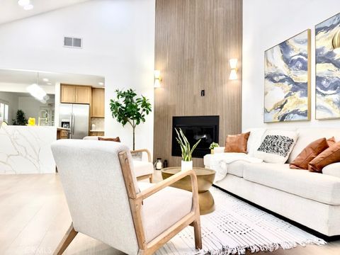 Photo of 5423 E Walkerton St, Long Beach, CA 90808 (MLS # OC25239007)