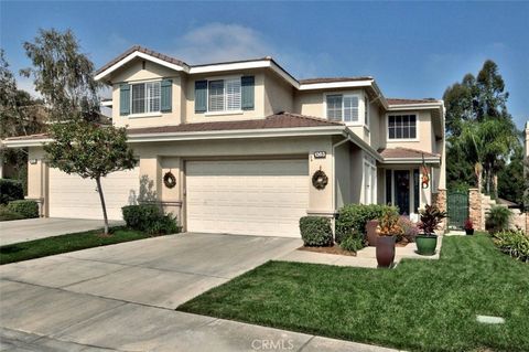 Photo of 1363 Canterbury Ln, Fullerton, CA 92831 (MLS # PW26032354)