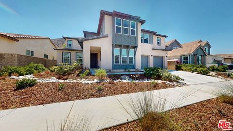 Photo of 18732 Juniper Springs Drive, Santa Clarita, CA 91387 (MLS # 26654739)