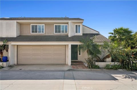 Photo of 2524 Elden Avenue #1A, Costa Mesa, CA 92627 (MLS # OC26051389)