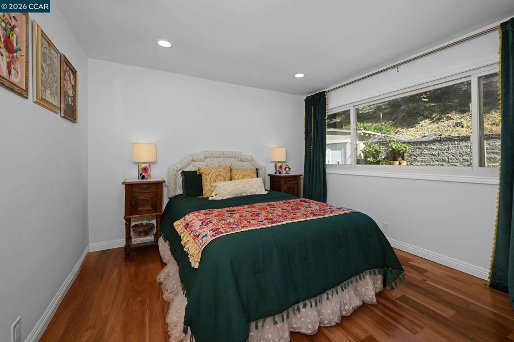3560 Old Mountain View Dr.