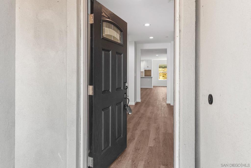 9099 Rosedale