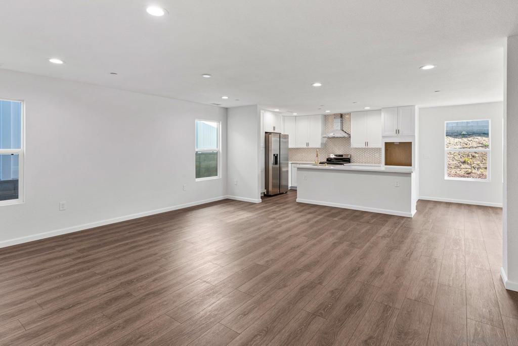 9099 Rosedale