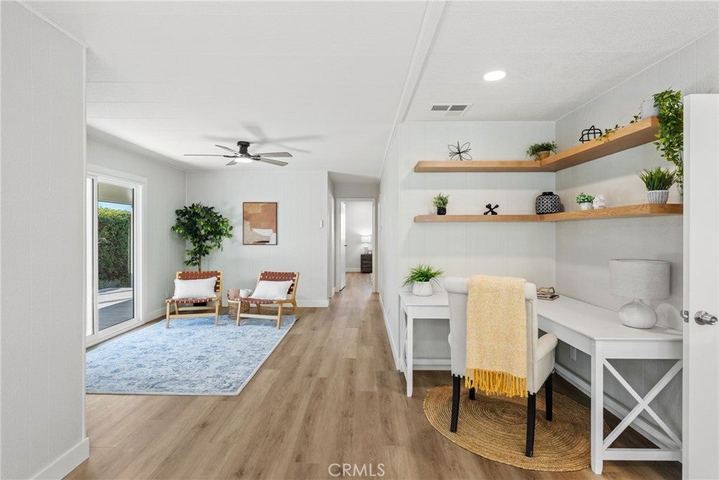 3699 Lake Grove 46