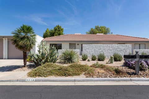 Photo of 2218 N Sunshine Circle, Palm Springs, CA 92264 (MLS # 219149394PS)