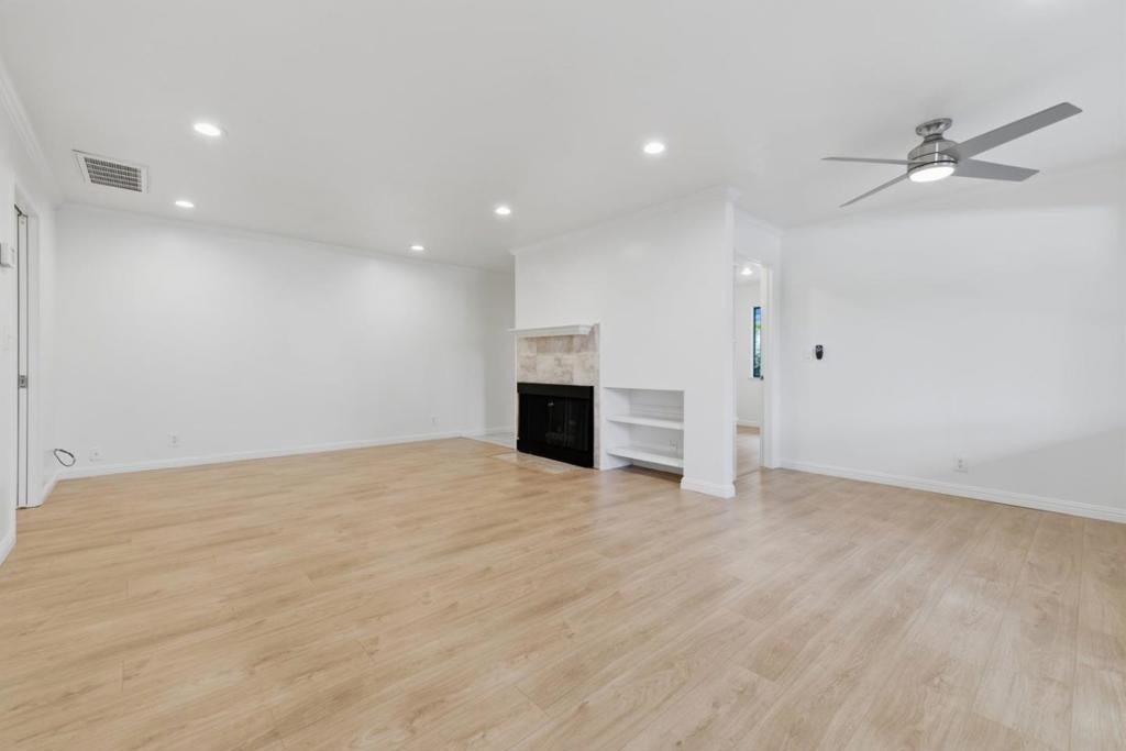 14351 Saratoga Avenue A, Saratoga CA 95070