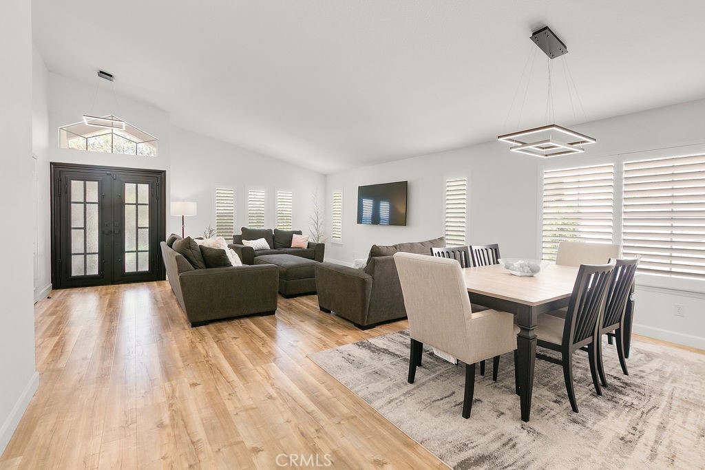 1615 Fox Springs Circle