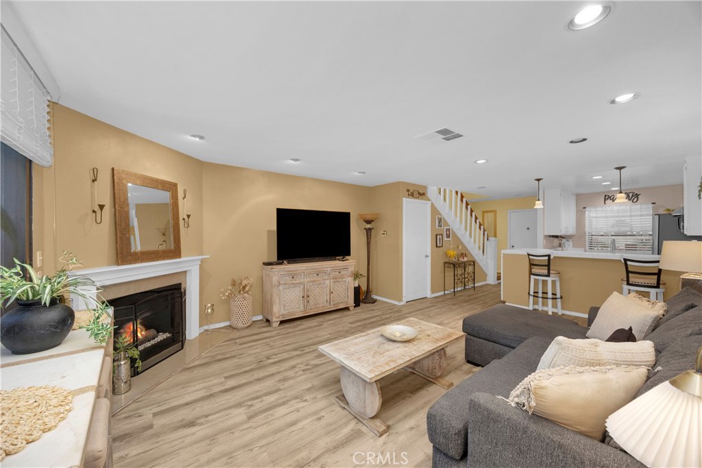 East Lakewood (ELK) - Residential