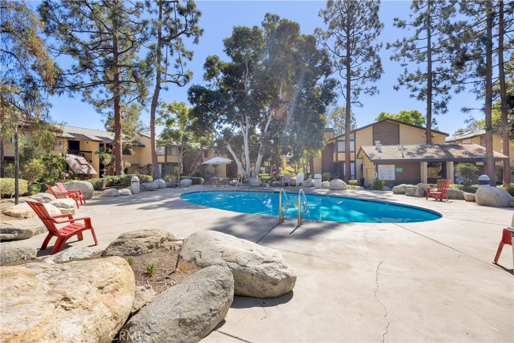 East Lakewood (ELK) - Residential