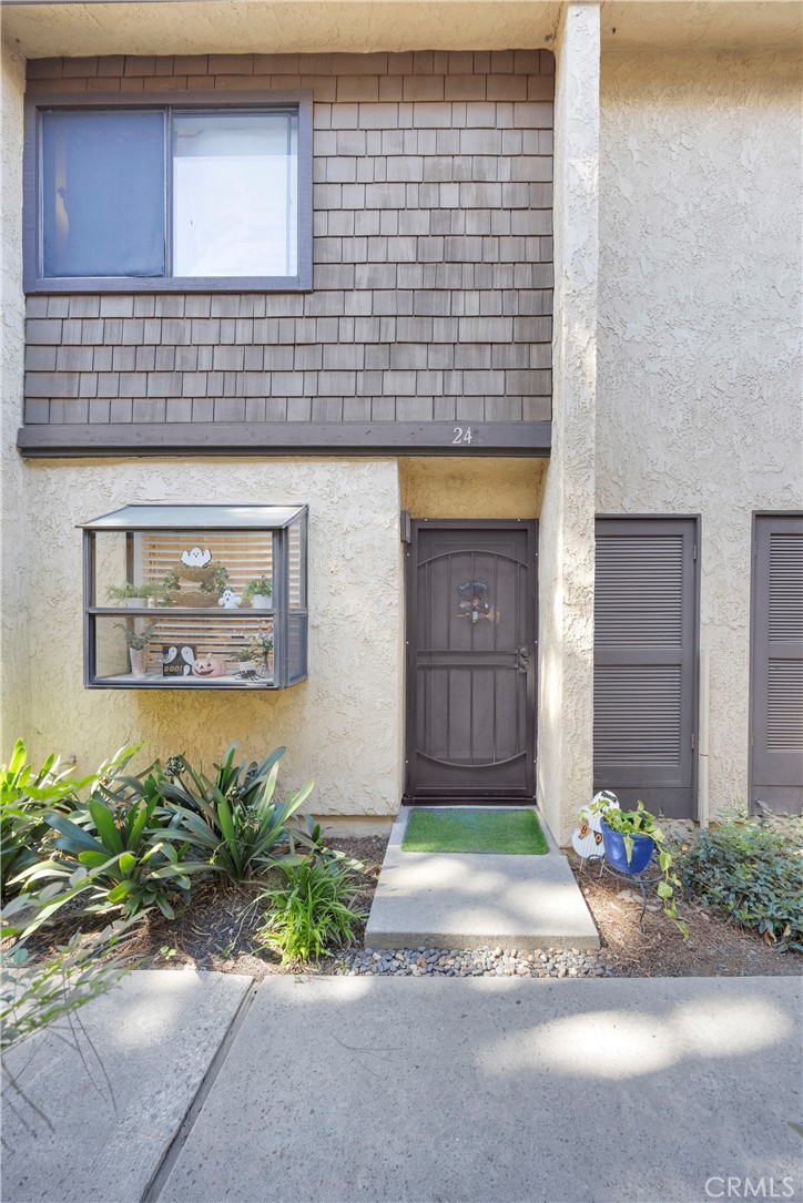 East Lakewood (ELK) - Residential