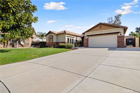 Photo of 29688 Troon Court, Murrieta, CA 92563 (MLS # SW26020436)
