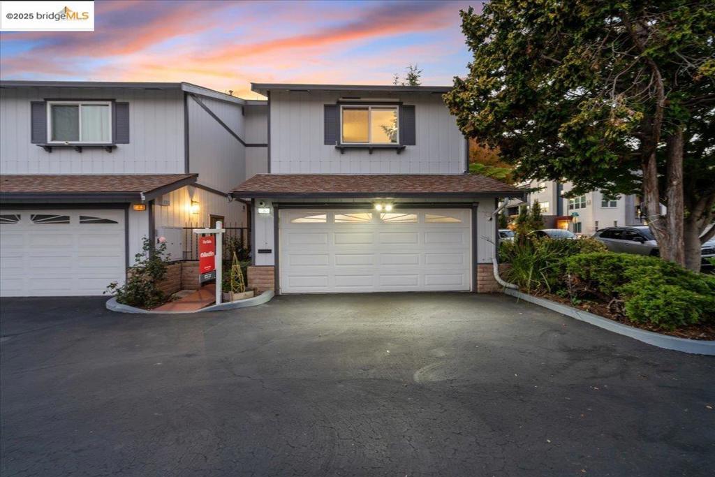 WASHINGTON MANOR - Residential