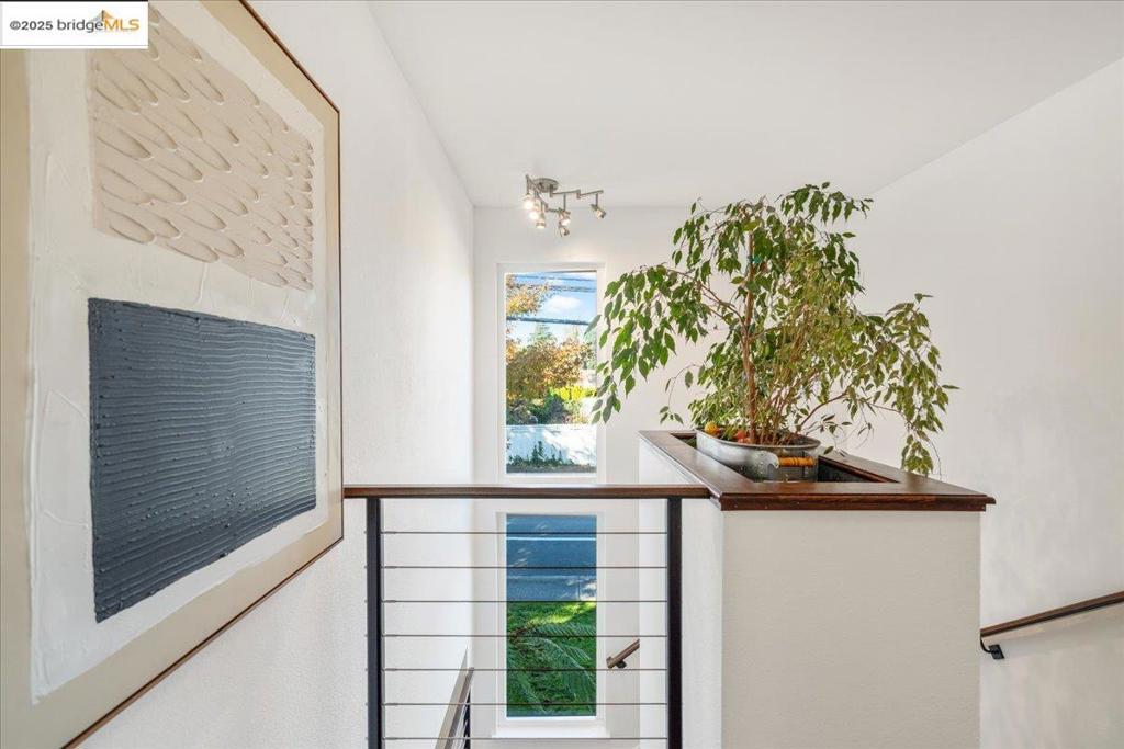 WASHINGTON MANOR - Residential