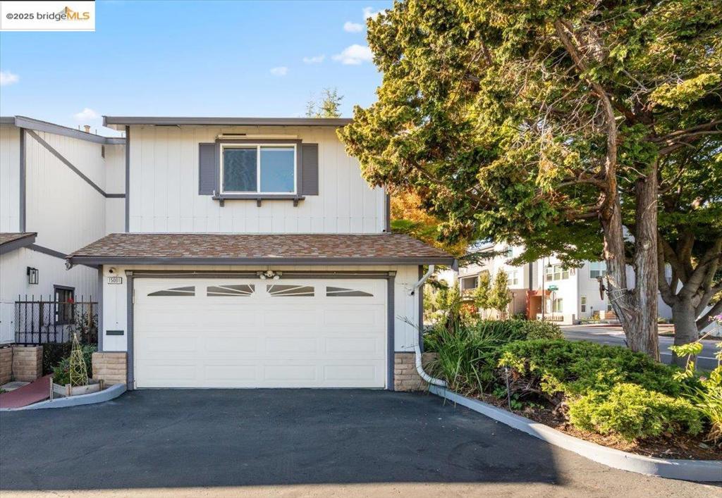 WASHINGTON MANOR - Residential