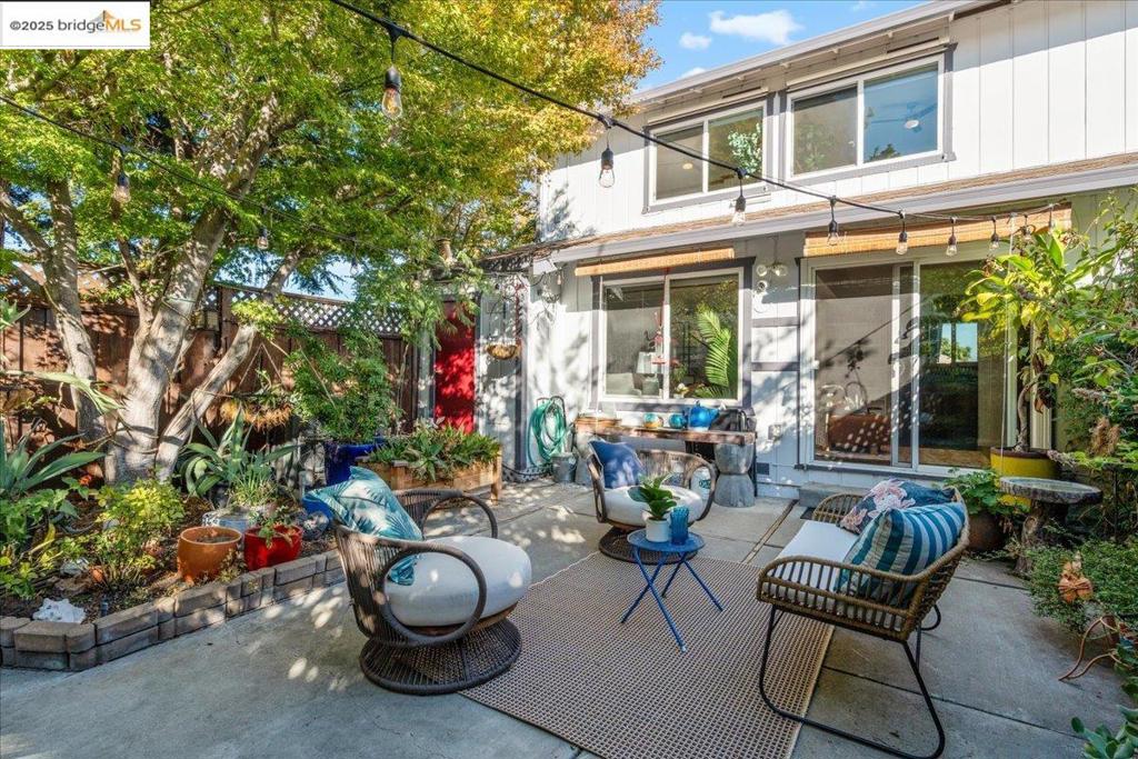 WASHINGTON MANOR - Residential