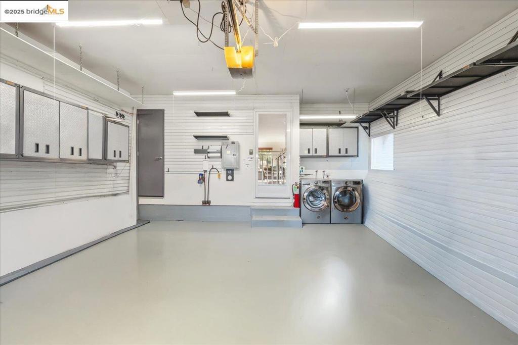 WASHINGTON MANOR - Residential