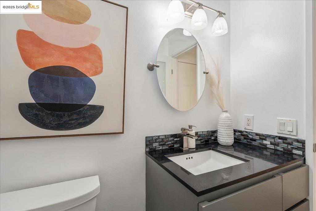 WASHINGTON MANOR - Residential