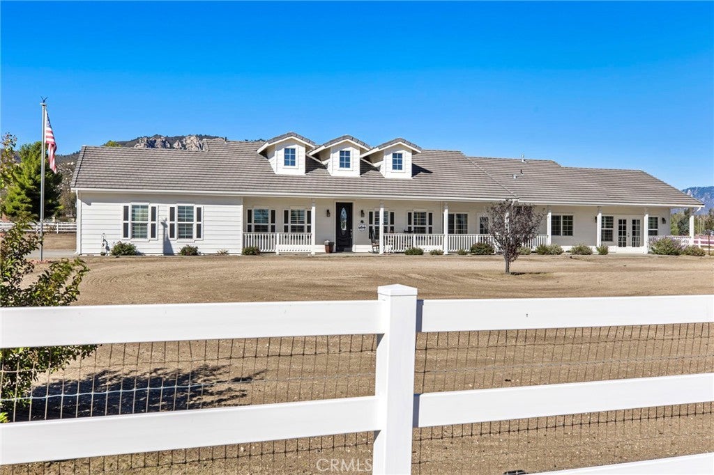 49702 Paiute Court