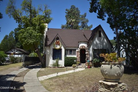 Photo of 7435 Jordan Avenue, Canoga Park, CA 91303 (MLS # 225005358) Photo of 7435 Jordan Avenue, Canoga Park, CA 91303 (MLS # 225005358)