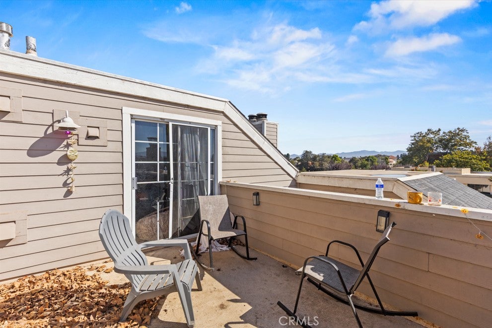 2409 Country Lane