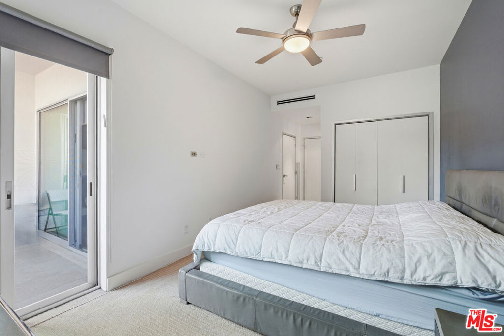 The Hollywood - Residential