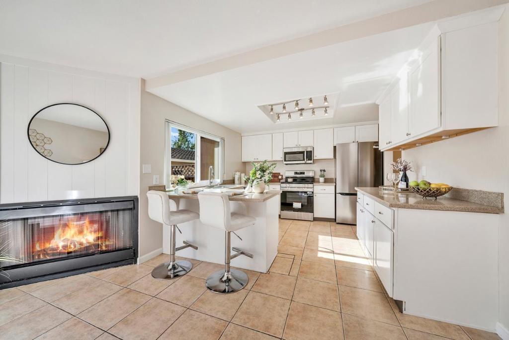 10019 Dove Oak Court