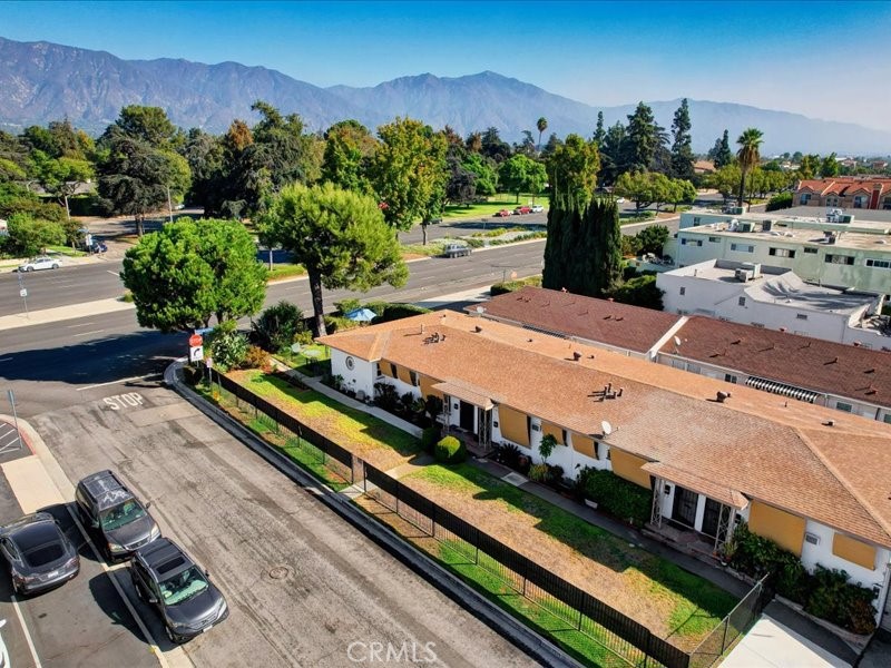 Properties 1 7276 Jackson Place