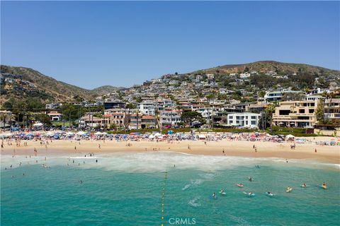 Photo of 307 Emerald Bay, Laguna Beach, CA 92651 (MLS # LG25242245)