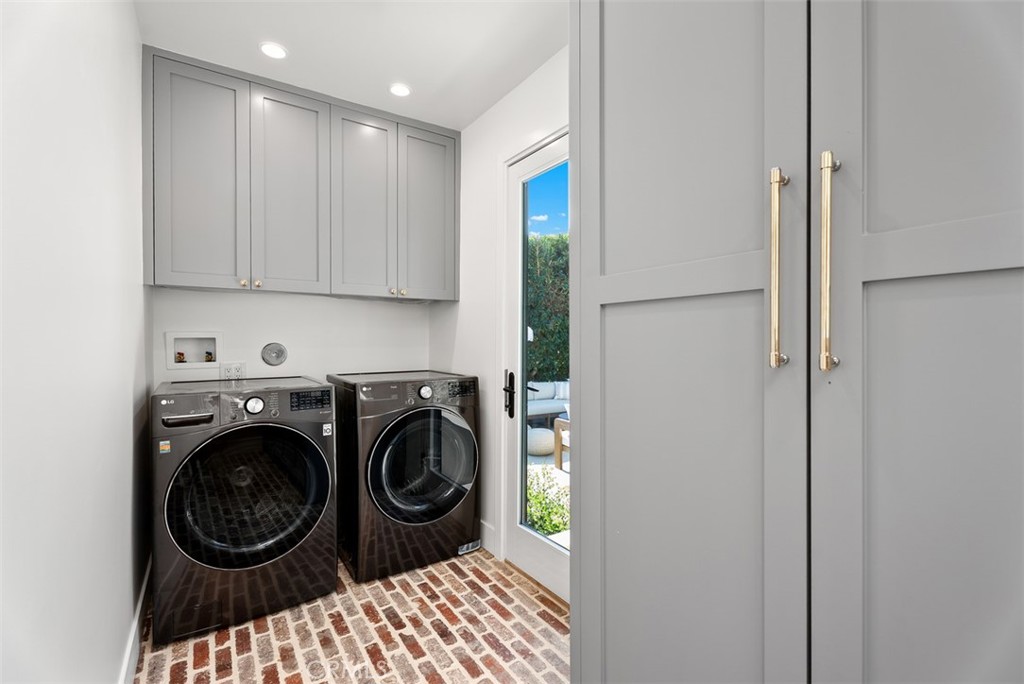 Emerald Bay (EB) - Residential