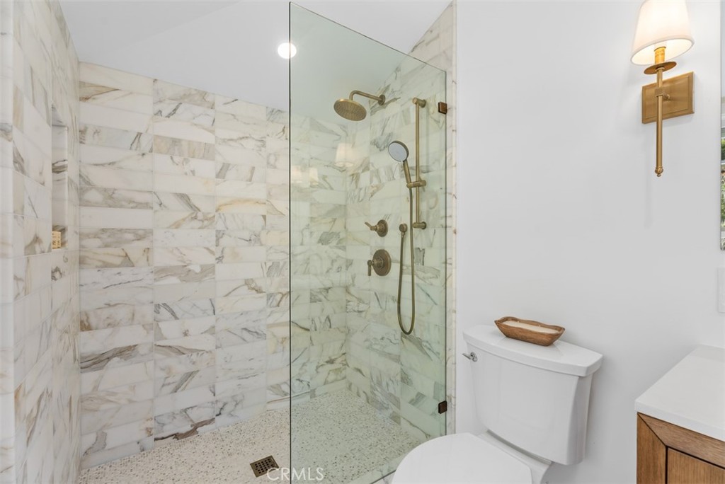 Emerald Bay (EB) - Residential