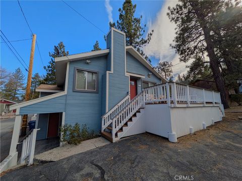Photo of 693 Knight Avenue, Big Bear Lake, CA 92315 (MLS # IG26011410)