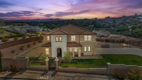 Photo of 16069 Ranchview Court, Riverside, CA 92504 (MLS # IV25241491)