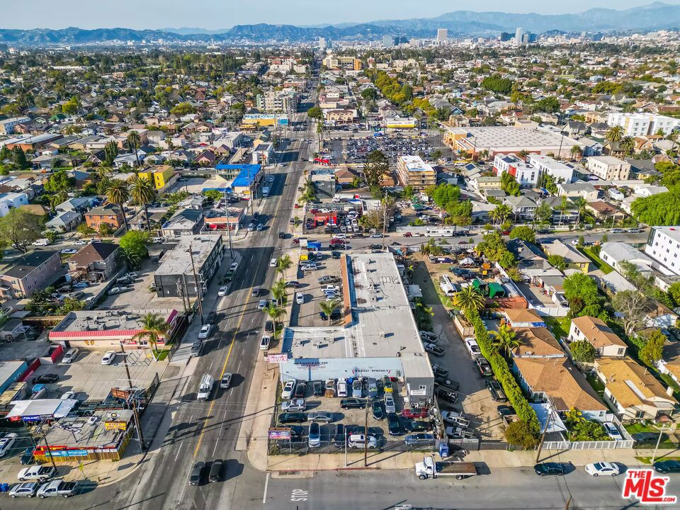 3550 S Western Avenue