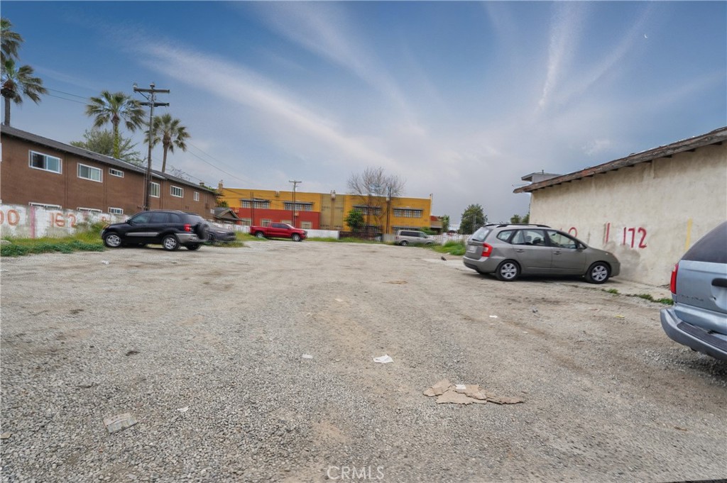 3916 3930 Gage Avenue