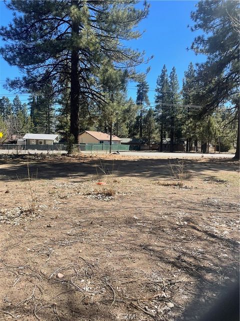 Photo of 109 W North Shore Drive, Big Bear City, CA 92314 (MLS # IG26054807)