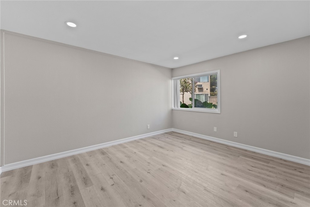 -- - Residential