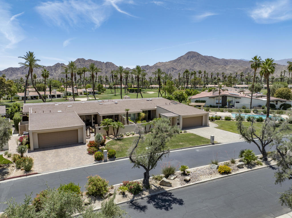 44970 Desert Horizons Drive