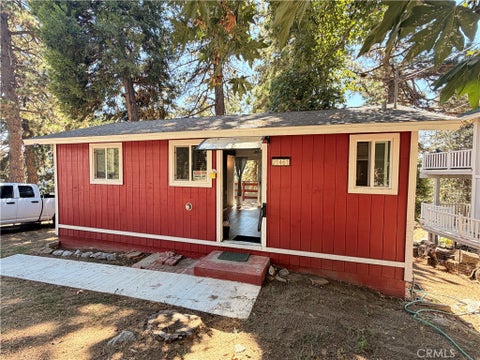 Photo of 21461 Crest Forest DR, Cedarpines Park, CA 92322 (MLS # IV26200249)