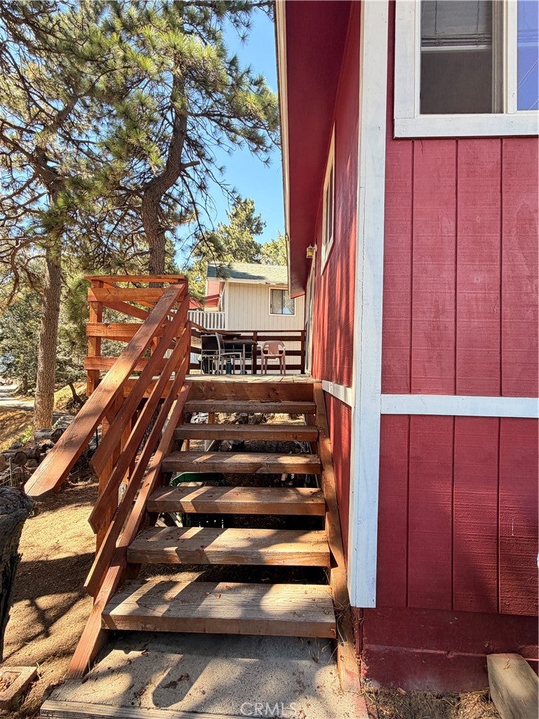 21461 Crest Forest