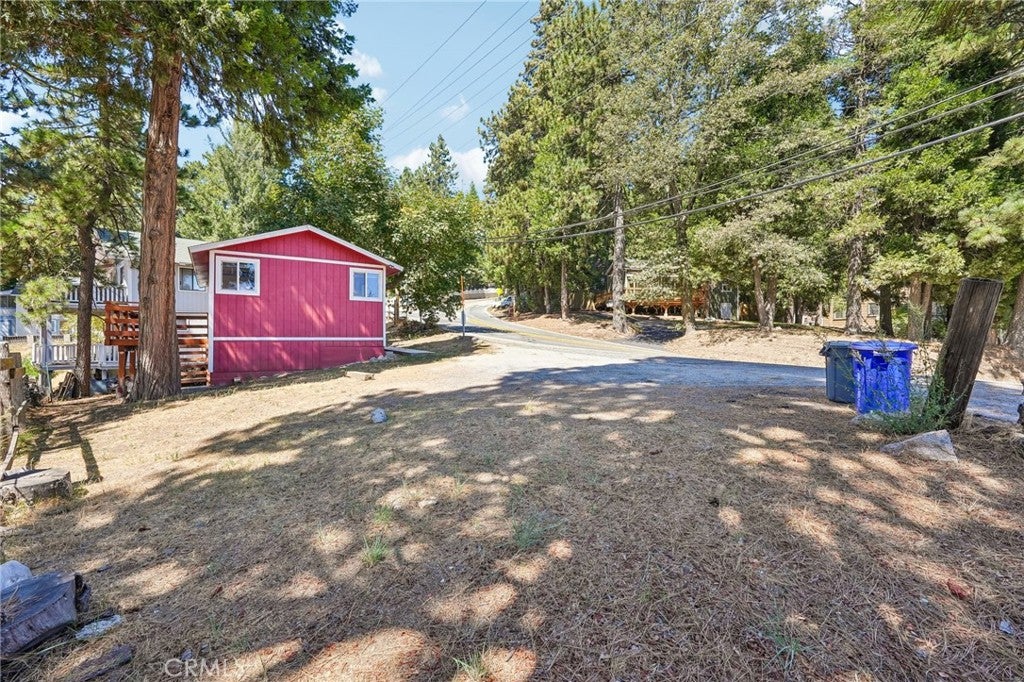 21461 Crest Forest