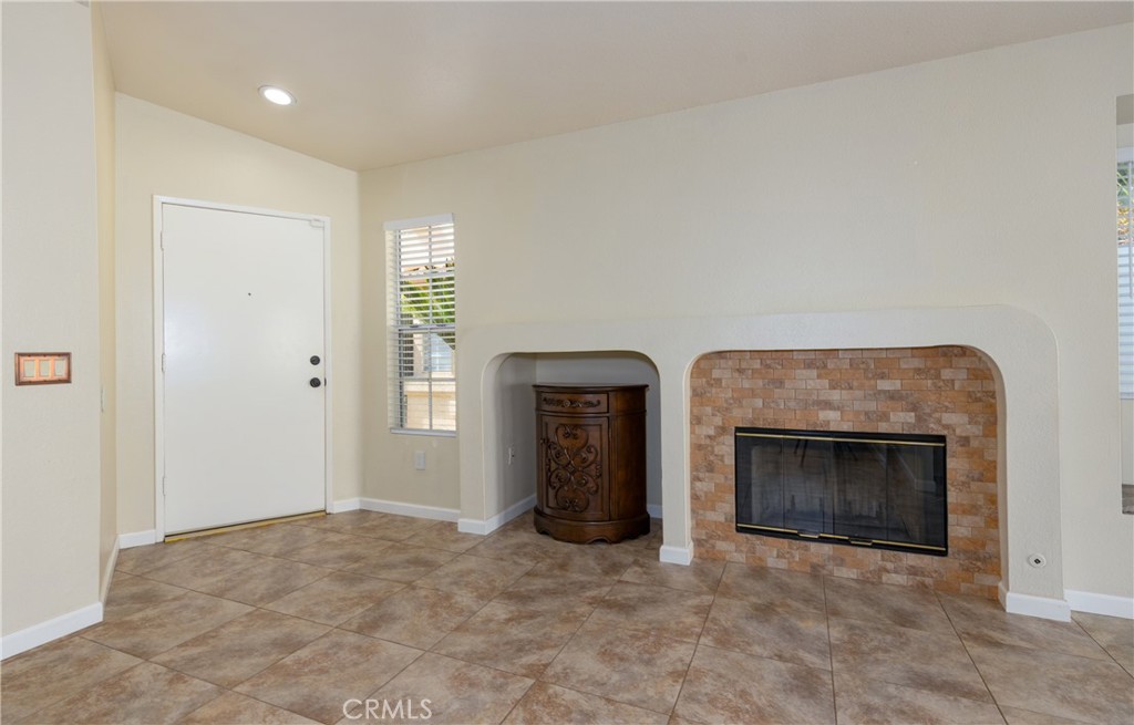 29346 Crest View Lane