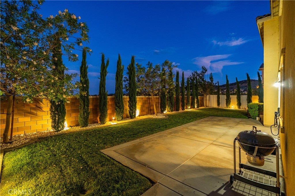 39028 Mondell Pine