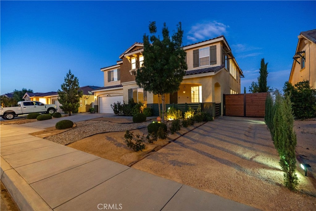 39028 Mondell Pine
