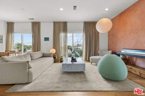 Photo of 11724 Culver Boulevard #10, Los Angeles, CA 90066 (MLS # 26860541)