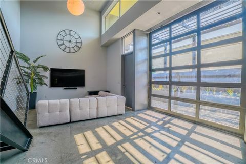 Photo of 1011 N Orange Grove Avenue #5A, West Hollywood, CA 90046 (MLS # SR25177233) Photo of 1011 N Orange Grove Avenue #5A, West Hollywood, CA 90046 (MLS # SR25177233)