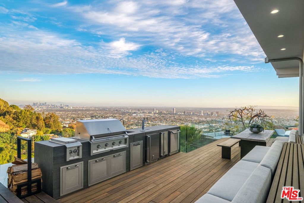1500 Viewsite Terrace