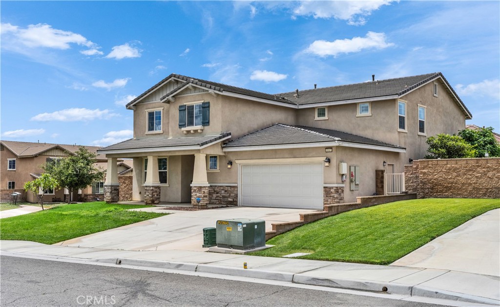 5517 Dowitcher Ct